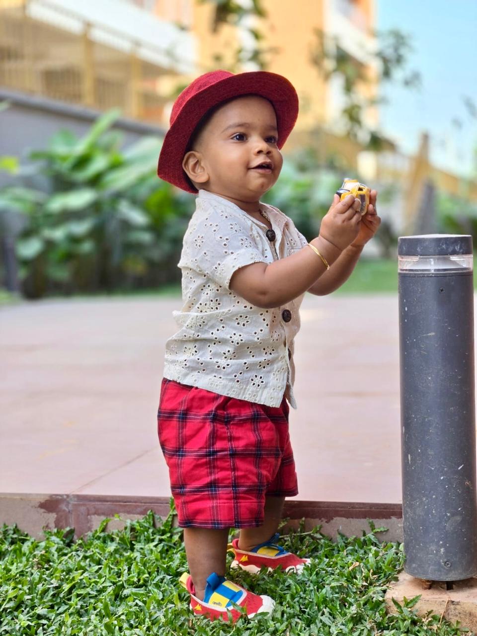Off-white Hakoba Shirt with Red Checkered Shorts for Boys